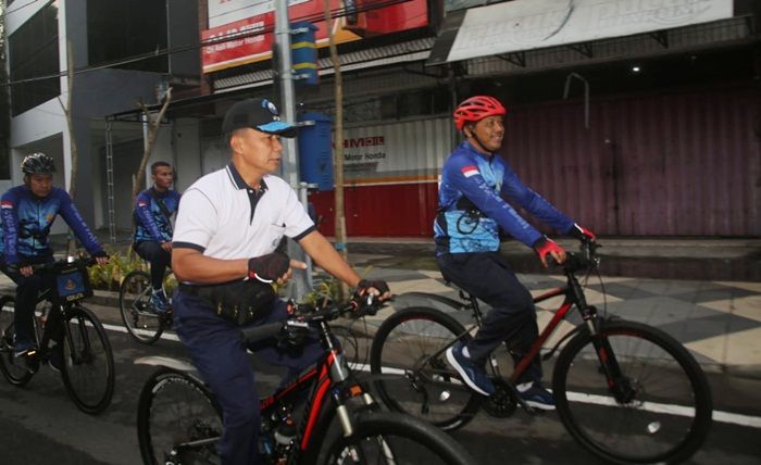 Kenang Perjuangan Arek Suroboyo, Pangarmada II Gowes Lewati Rute Bersejarah Kenang Perjuangan Arek Suroboyo, Pangarmada II Gowes Lewati Rute Bersejarah