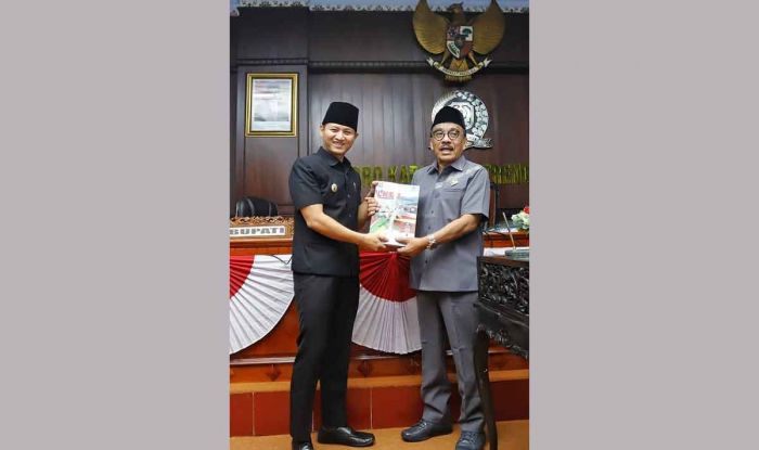 Bupati Trenggalek Sukses Turunkan Angka Kemiskinan Ekstrem hingga Nol Persen Bupati Trenggalek Sukses Turunkan Angka Kemiskinan Ekstrem hingga Nol Persen