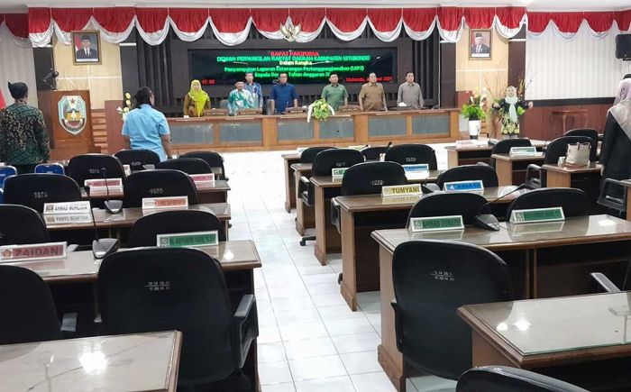 Bupati Situbondo Datang Terlambat, Rapat Paripurna DPRD Molor 4 Jam