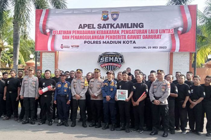Polres Madiun Kota Latih Personel Satkamling Polres Madiun Kota Latih Personel Satkamling