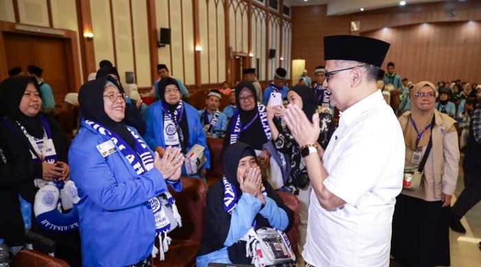 Menhaj Gus Irfan Lepas Kloter Pertama Jamaah Haji 2026