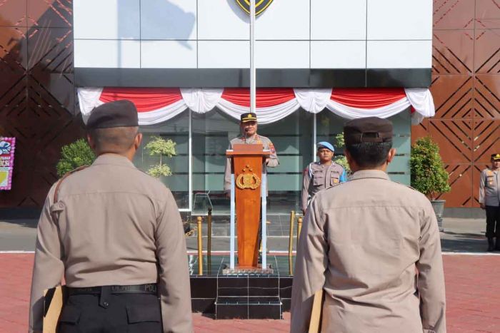 Apel Pertama Sejak Jabat Kapolres Ngawi, ini Pesan AKBP Argo Wiyono Apel Pertama Sejak Jabat Kapolres Ngawi, ini Pesan AKBP Argo Wiyono