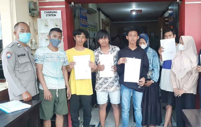 Patroli Gangster, Polisi Amankan Pemuda Pesta Miras di Surabaya Patroli Gangster, Polisi Amankan Pemuda Pesta Miras di Surabaya