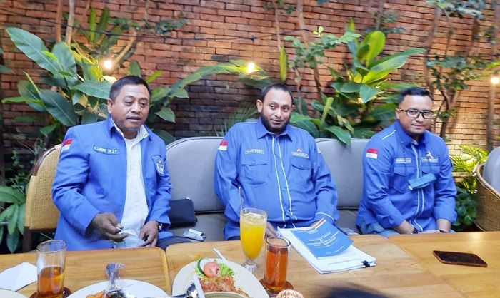 Ketua DPD Partai Demokrat Jatim Terpilih Ditentukan Tim 3 DPP Ketua DPD Partai Demokrat Jatim Terpilih Ditentukan Tim 3 DPP