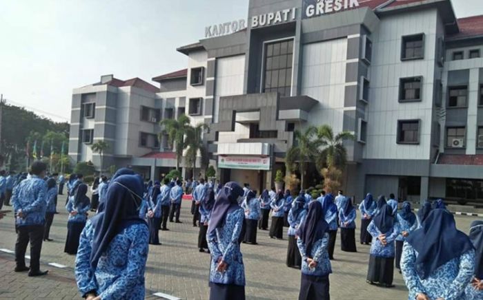 Diproyeksikan Naik 10-14 Persen per Tahun, DPRD Gresik Minta OPD Cari Terobosan untuk Tingkatkan PD Diproyeksikan Naik 10-14 Persen per Tahun, DPRD Gresik Minta OPD Cari Terobosan untuk Tingkatkan PD