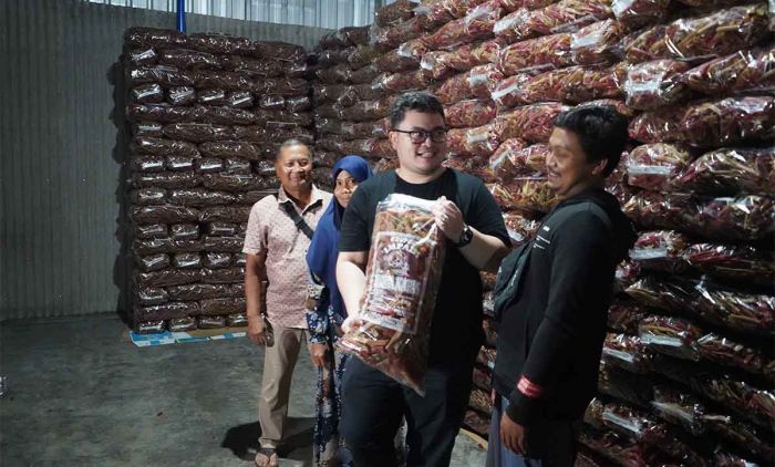 Kunjungi Pabrik Kerupuk Tengah Malam, Bupati Kediri Dorong Pengurusan BPOM