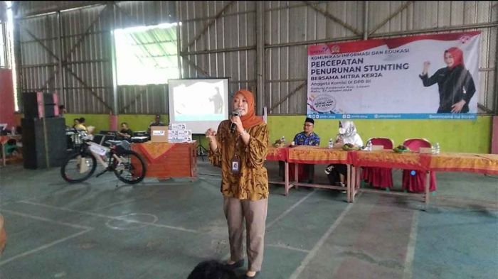 BKKBN dan Komisi IX DPR RI Sosialisasikan Program Bangga Kencana di Brebes BKKBN dan Komisi IX DPR RI Sosialisasikan Program Bangga Kencana di Brebes