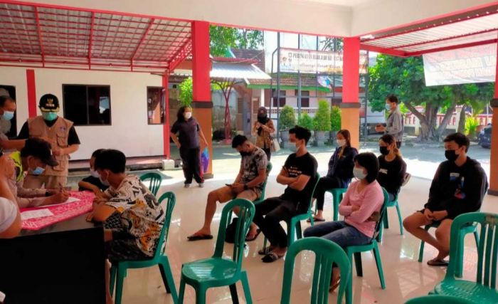 Razia Kamar Kos di Kota Blitar, Petugas Temukan Pasangan di Bawah Umur Razia Kamar Kos di Kota Blitar, Petugas Temukan Pasangan di Bawah Umur