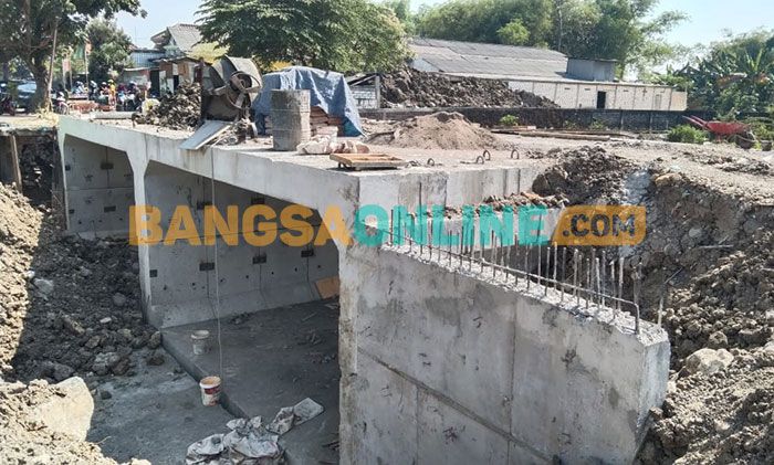 Jembatan Klampok Dibangun Model Box Culvert, Ketua DPRD Gresik: Mudah-mudahan Tak Katut Banjir