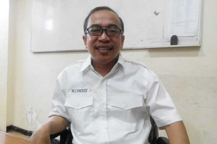 Genjot Pajak Parkir, Dewan Sidoarjo Usul Berlakukan Tarif Atas-Bawah Genjot Pajak Parkir, Dewan Sidoarjo Usul Berlakukan Tarif Atas-Bawah