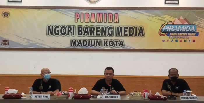 Apresiasi Sinergitas Selama 2021, Polres Madiun Kota Gelar Ngopi Bareng Awak Media