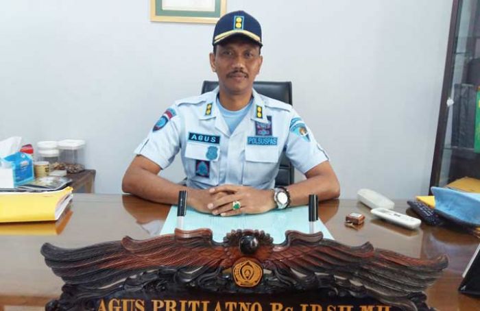 Diduga Borgol Longgar, Tahanan Narkoba Lapas IIB Lumajang Kabur Usai Jalani Sidang Diduga Borgol Longgar, Tahanan Narkoba Lapas IIB Lumajang Kabur Usai Jalani Sidang