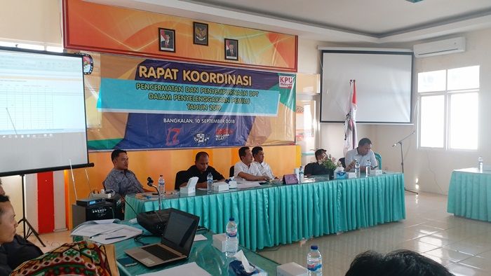 ​KPU Bangkalan Gelar Rakor Bahas Surat KPU RI Terkait Data DPT Ganda