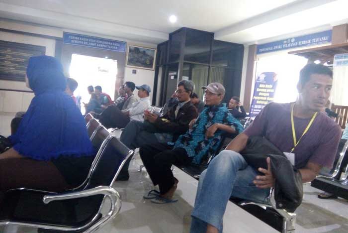 Sambut Program Pemutihan PKB, Masih Banyak Masyarakat yang Mengira Gratis Segalanya Sambut Program Pemutihan PKB, Masih Banyak Masyarakat yang Mengira Gratis Segalanya