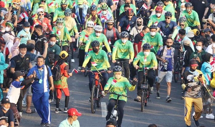 Peringati 1 Muharram, Gubernur Khofifah Ajak Puluhan Ribu Warga Gerbang Kertosusila Gowes Bareng