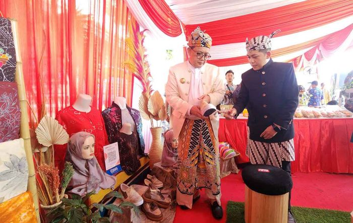 Hardiknas 2024, Pj Gubernur Jatim: Penerapan Merdeka Belajar Hasilkan Prestasi Gemilang Hardiknas 2024, Pj Gubernur Jatim: Penerapan Merdeka Belajar Hasilkan Prestasi Gemilang