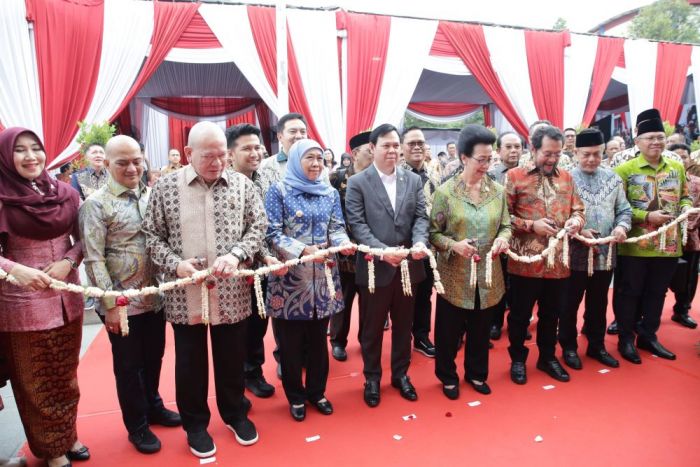 Kantor DPD RI Jatim Diresmikan, Gubernur Khofifah: Wadah Perjuangan Aspirasi Masyarakat Kantor DPD RI Jatim Diresmikan, Gubernur Khofifah: Wadah Perjuangan Aspirasi Masyarakat