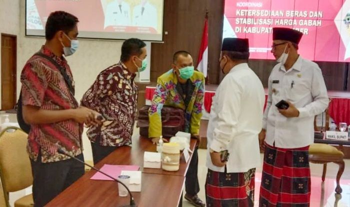 Jaga Stabilitas Harga Beras di Jember, Bupati Hendy Bakal Bentuk Tim Khusus Jaga Stabilitas Harga Beras di Jember, Bupati Hendy Bakal Bentuk Tim Khusus