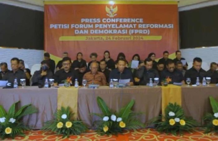 Dipimpin Mantan KSAU, Petisi FPRD Desak Jokowi Mundur dan Gibran Didiskualifikasi