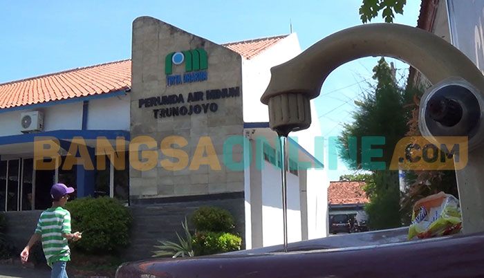 Pegawai Berulah, PDAM Sampang Rugi Rp60 Juta Pegawai Berulah, PDAM Sampang Rugi Rp60 Juta