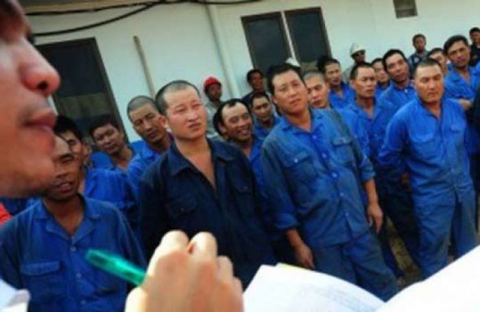 Razia, Disnakertransduk Jatim Temukan 26 TKA Ilegal Asal Cina