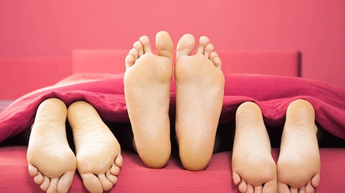 Pasutri Kena Gerebek Threesome di Hotel, Istri Pelaku Ngaku Ketagihan Pasutri Kena Gerebek Threesome di Hotel, Istri Pelaku Ngaku Ketagihan