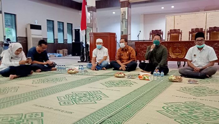 Jelang Mutasi, Sekda Gresik: Baperjakat Evaluasi Kepala OPD Berkinerja Lamban Jelang Mutasi, Sekda Gresik: Baperjakat Evaluasi Kepala OPD Berkinerja Lamban