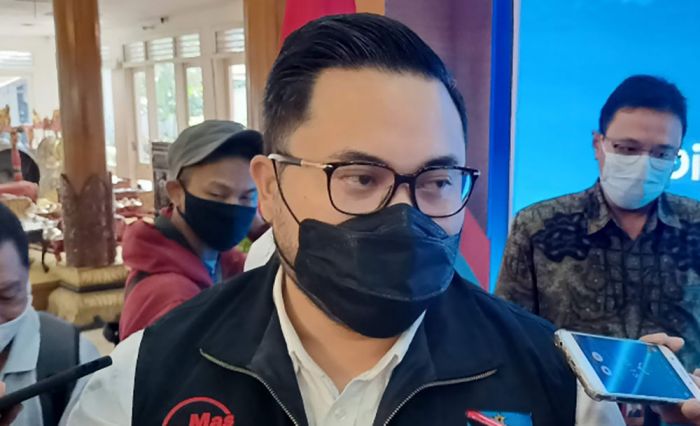 Bupati Kediri Janji Segera Buka SLG, Ajak Masyarakat Kurangi Aksi Demo Bupati Kediri Janji Segera Buka SLG, Ajak Masyarakat Kurangi Aksi Demo