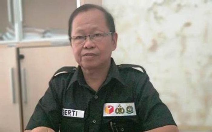 Ketua Bawaslu Pacitan: Kades Boleh Fasilitasi Peserta Pemilu untuk Kampanye Ketua Bawaslu Pacitan: Kades Boleh Fasilitasi Peserta Pemilu untuk Kampanye