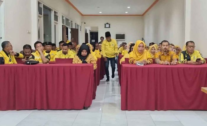 Ada 2 Kubu di Musda Golkar Gresik Ada 2 Kubu di Musda Golkar Gresik