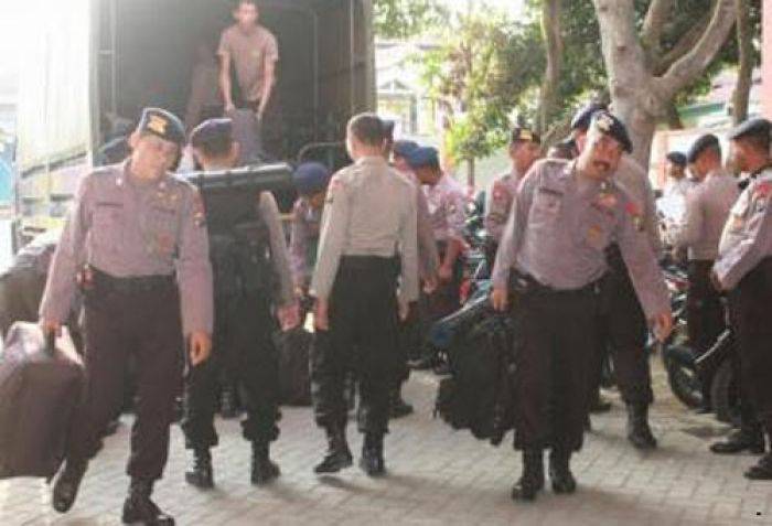 Amankan KPU, Polda Tambah Satu Kompi Brimob Amankan KPU, Polda Tambah Satu Kompi Brimob