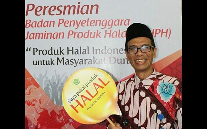 Tujuh Menteri Teken RPP Jaminan Produk Halal Tujuh Menteri Teken RPP Jaminan Produk Halal