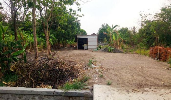 Bangunan Semi Permanen di Buduran Sidoarjo Disegel Polisi Bangunan Semi Permanen di Buduran Sidoarjo Disegel Polisi