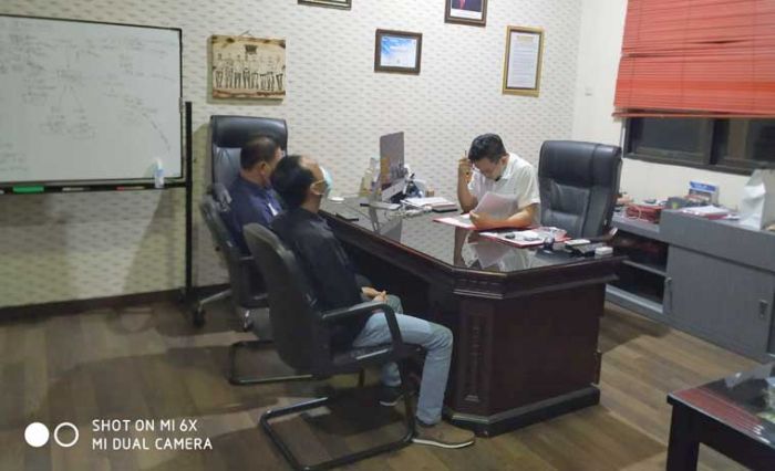 Diduga Melanggar Prokes, Tim Pemenangan Erji dan Maju Dimintai Klarifikasi Sat Intelkam Polrestabes Diduga Melanggar Prokes, Tim Pemenangan Erji dan Maju Dimintai Klarifikasi Sat Intelkam Polrestabes