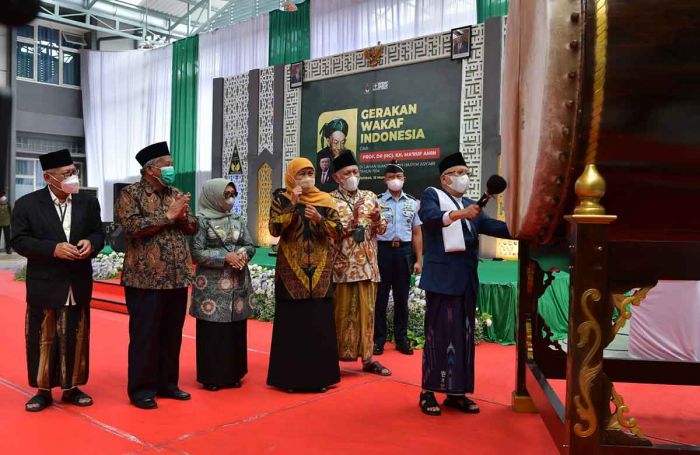 Dukung Program GWI, Gubernur Khofifah: Turunkan Kemiskinan dan Persempit Ketimpangan Sosial Dukung Program GWI, Gubernur Khofifah: Turunkan Kemiskinan dan Persempit Ketimpangan Sosial