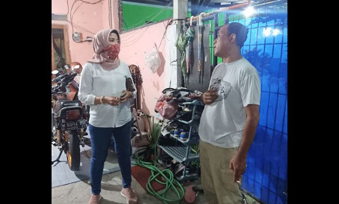 Respons Keluhan, Dirut PDAM Gresik Sidak Rumah Pelanggan Respons Keluhan, Dirut PDAM Gresik Sidak Rumah Pelanggan