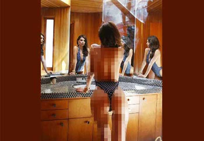 Perancang Baju Renang Emily Ratajkowski Promosikan Karya Lewat Keseksian Tubuhnya Perancang Baju Renang Emily Ratajkowski Promosikan Karya Lewat Keseksian Tubuhnya