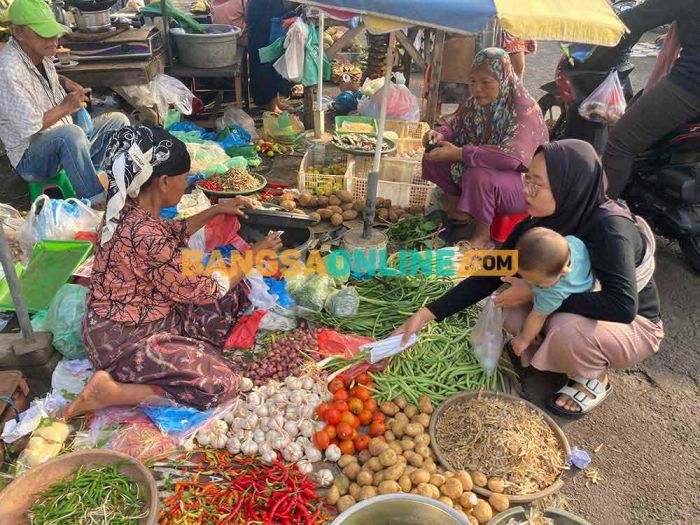 Angin Segar Bagi Warga Surabaya, Rata-rata Harga Sembako Hari Ini Merosot