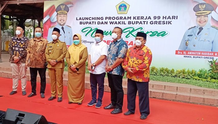 Launching Program 99 Hari Nawa Karsa Bupati dan Wabup Gresik Dihadiri dr Alif Launching Program 99 Hari Nawa Karsa Bupati dan Wabup Gresik Dihadiri dr Alif