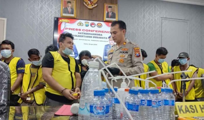 Polisi Bongkar Jaringan Narkoba di Jalan Kunti Simokerto