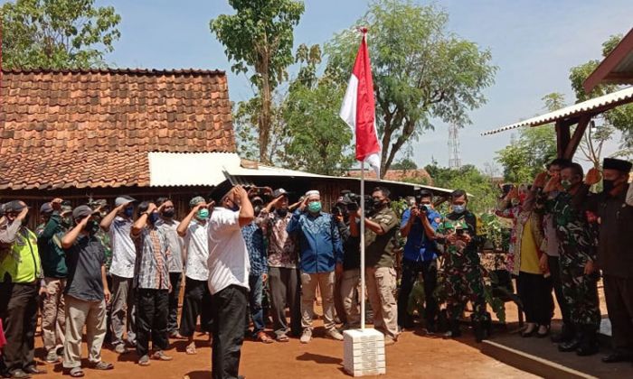 Kodim 0812/Lamongan Libatkan Kombatan Teroris Dalam Program TMMD ke-109 di Desa Tebluru Kodim 0812/Lamongan Libatkan Kombatan Teroris Dalam Program TMMD ke-109 di Desa Tebluru