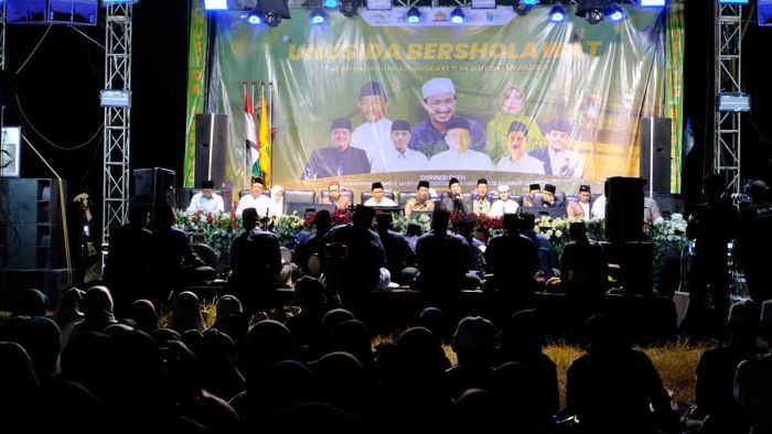 Ribuan Jemaah Meriahkan Puncak Harlah ke-11 Unusida Ribuan Jemaah Meriahkan Puncak Harlah ke-11 Unusida