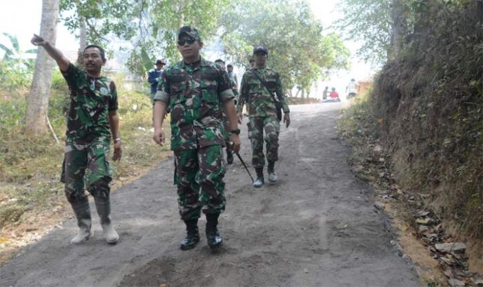Jelang Kunjungan Tim Wasev TMMD, Dandim 0828/Sampang Pastikan Pembangunan Lancar Jelang Kunjungan Tim Wasev TMMD, Dandim 0828/Sampang Pastikan Pembangunan Lancar