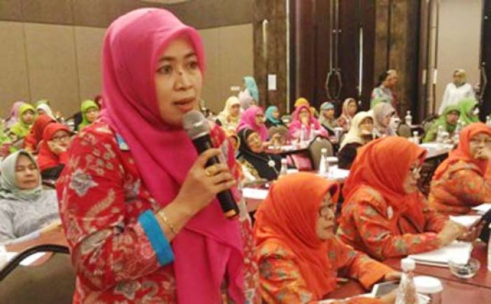 PW dan PC Muslimat se-Jawa Tengah All-out Dukung Khofifah PW dan PC Muslimat se-Jawa Tengah All-out Dukung Khofifah