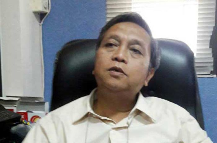 Kiat Pemkab Gresik Atasi Banjir Kota (3): Buruknya Drainase Perumahan Harus Ditertibkan Kiat Pemkab Gresik Atasi Banjir Kota (3): Buruknya Drainase Perumahan Harus Ditertibkan