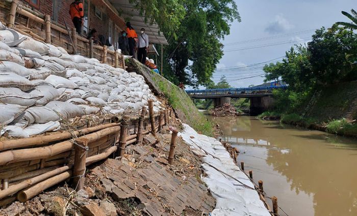 Cegah Genangan dan Banjir, Pemkot Kediri Lakukan Ini Cegah Genangan dan Banjir, Pemkot Kediri Lakukan Ini