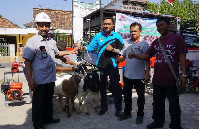 Lahan akan Ditambang, Warga Penggarap Tanah Milik Semen Indonesia Diberi Ganti Kambing Lahan akan Ditambang, Warga Penggarap Tanah Milik Semen Indonesia Diberi Ganti Kambing