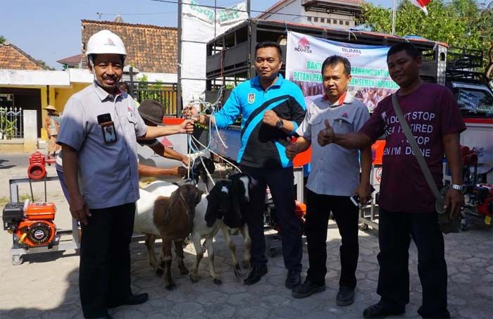 Lahan akan Ditambang, Warga Penggarap Tanah Milik Semen Indonesia Diberi Ganti Kambing