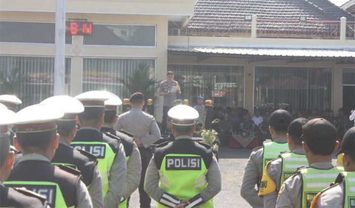 Jelang Pelantikan Presiden, Polres Jember Siagakan 360 Personel Gabungan Jelang Pelantikan Presiden, Polres Jember Siagakan 360 Personel Gabungan