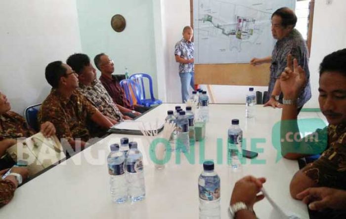 Berpotensi Timbulkan Konflik, Dewan Pertanyakan Penerbitan IMB Pabrik Gula Rejoso Berpotensi Timbulkan Konflik, Dewan Pertanyakan Penerbitan IMB Pabrik Gula Rejoso